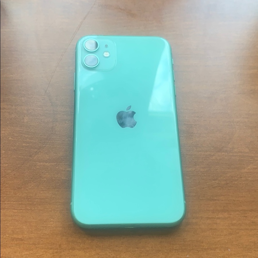 iPhone 11